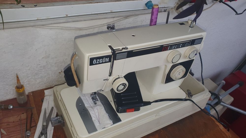 Vand/repar masini de cusut experinta 30ani in domeniu