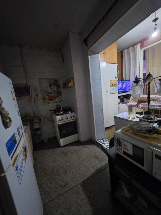 Продаю 1 комнатную квартиру (ЯнгиХайот Дустлик 1) Собственник