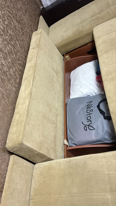 Диван    угловой