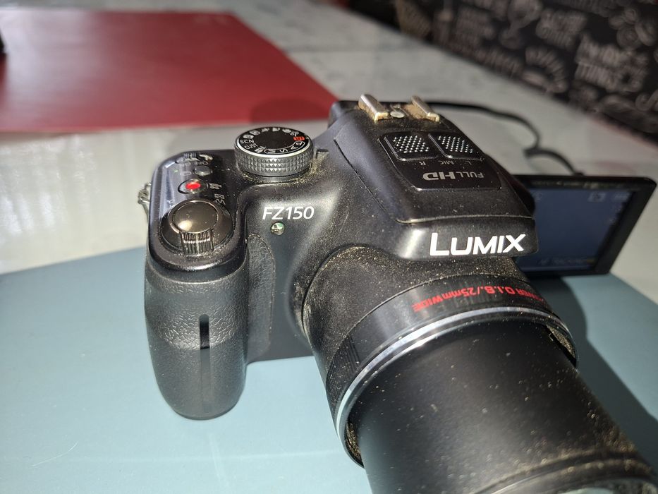 Panasonic FZ150, 12 MP ,24x zoom, Full HD Video