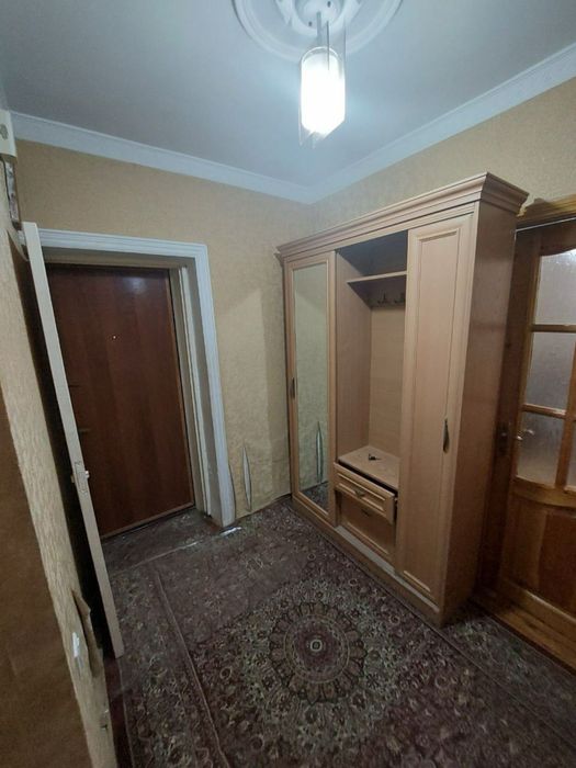 Чиланзар 13.  Аренда. 3 Х комнатная сдается Срочно