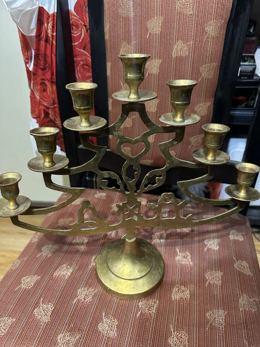 стар еврейски свещник менора