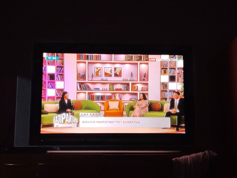 Продам телевизор Philips