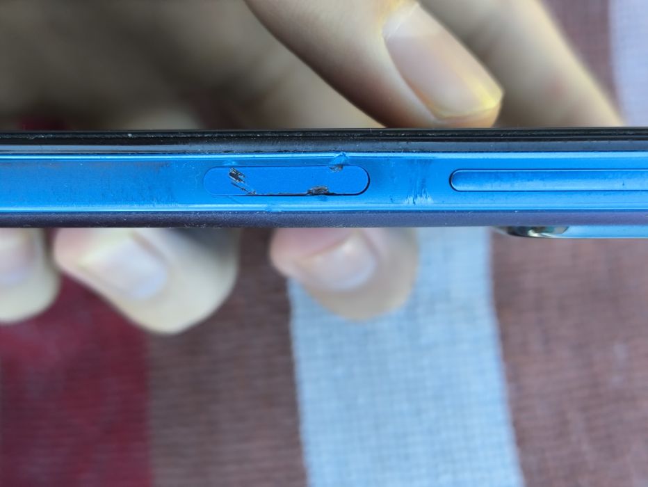 Redmi note 11 4/128, есть торг, есть проблема с отпечатком