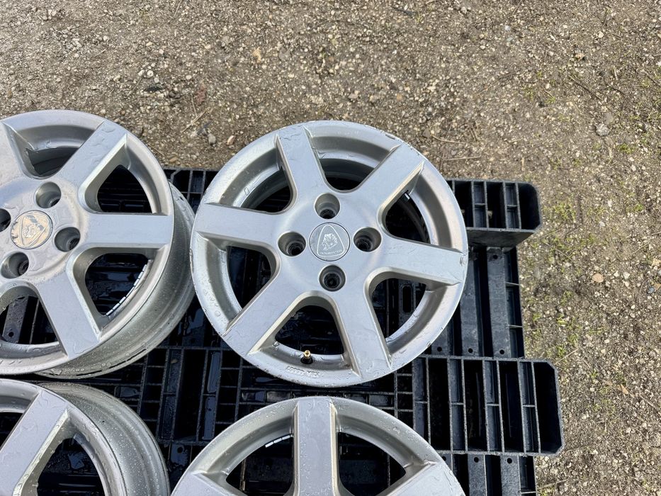 4бр.Алуминиеви джанти 14цола 4x100 за Aygo,Yaris,C1,Swift,i10,Justy