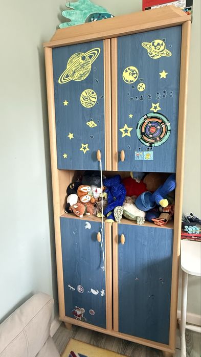 Продам два шкафа для детской