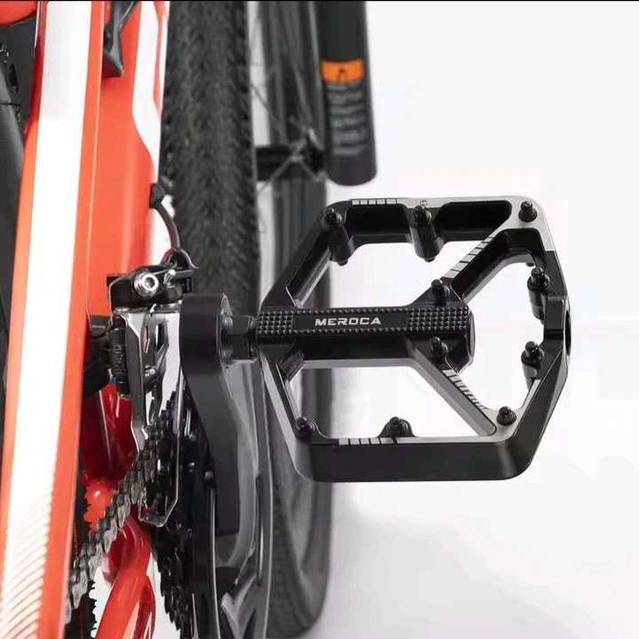 Meroca MTB Aluminiu Cnc cu  Rulmenți  !