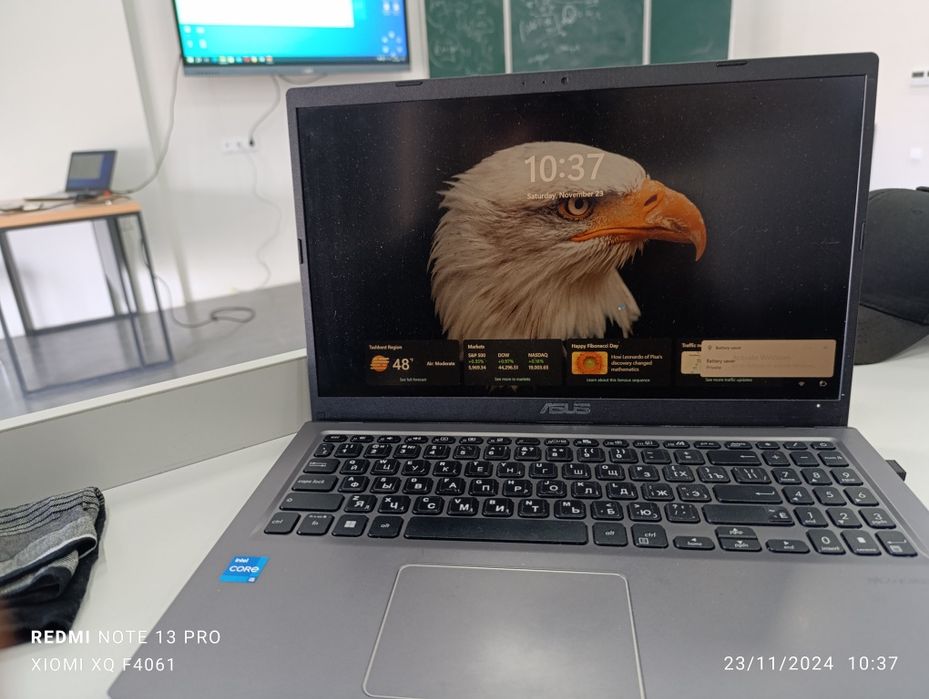 ASUS vivobook x515ea