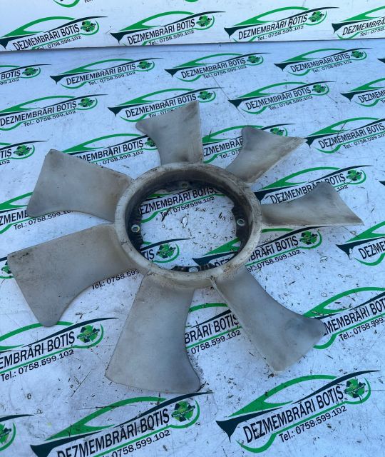 Paleta vasc Nissan Terrano R20