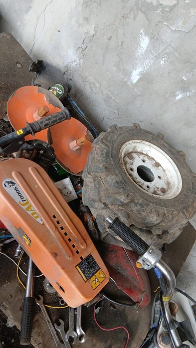 Vând motocultor  funcțional