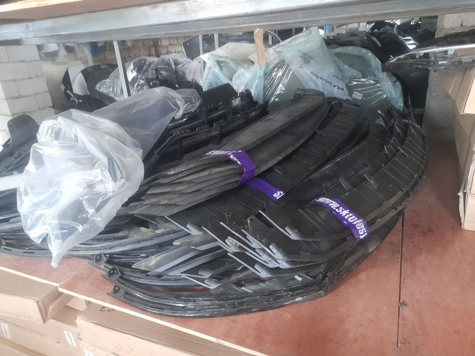 Оригинал запчасть крыло