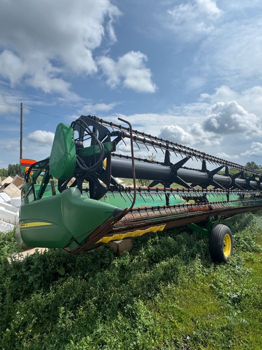 Продам жатку  John Deere