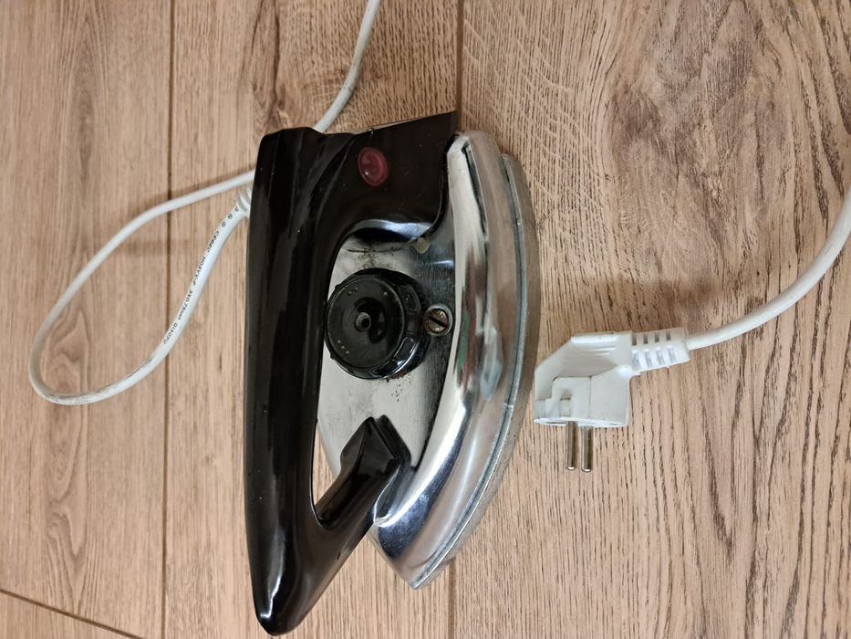 Утюг советского производства