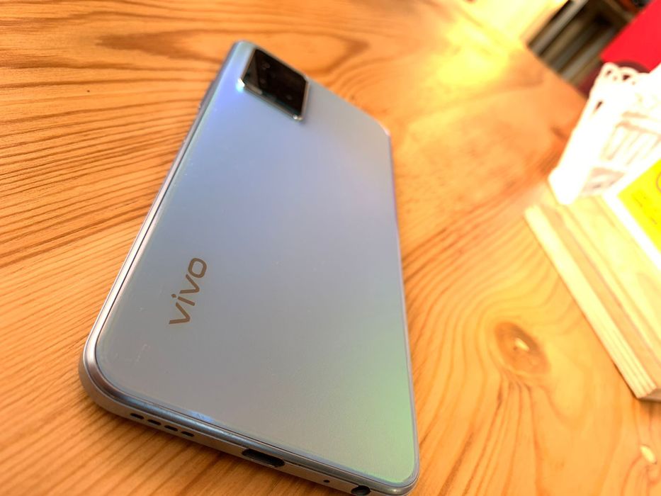 Vivo y33s 2022,продам либо обмен