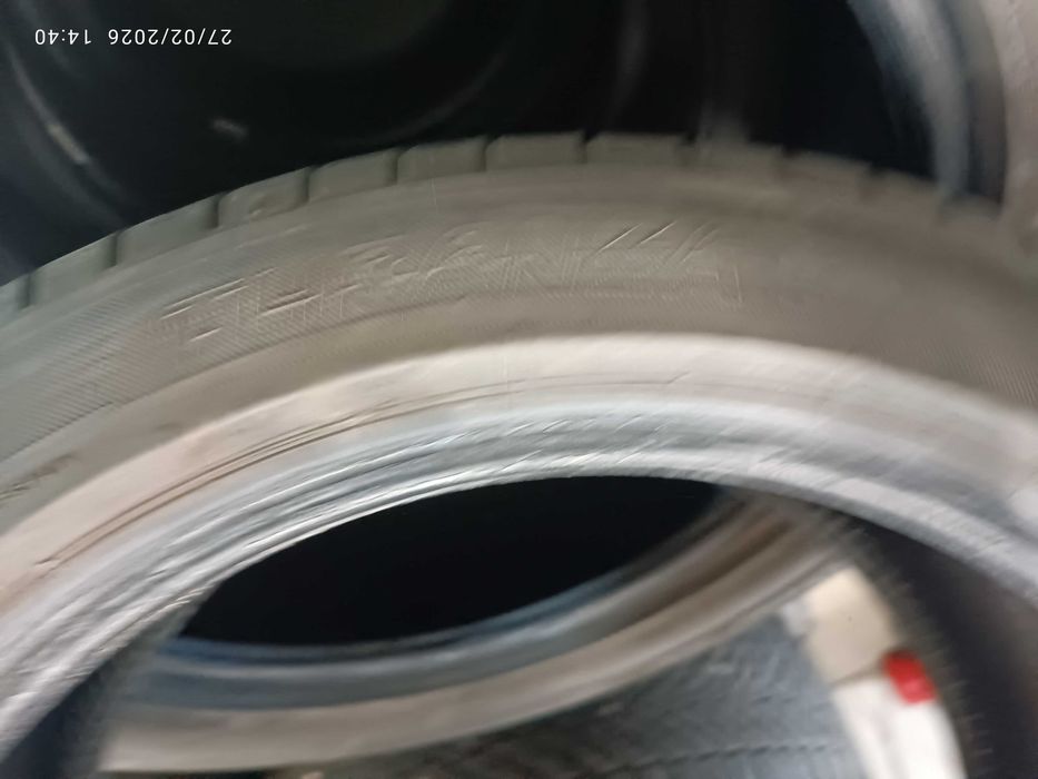 2бр.летни гуми 235/45/18 Bridgestone