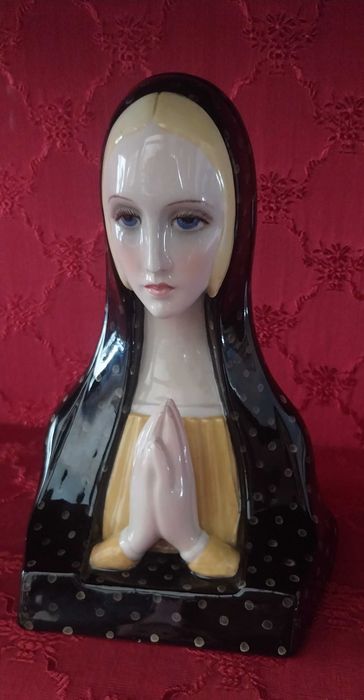 Старинни Статуетки