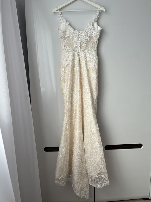 Rochie de mireasă tip sirenă