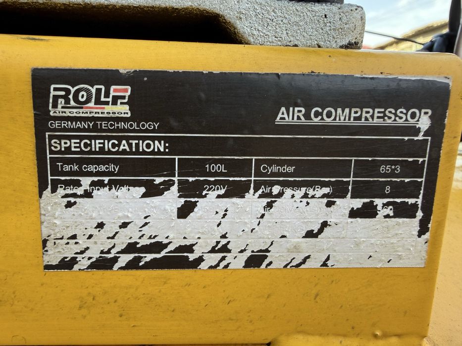 * ROLF 100L воздушный 3 поршневой V-образный компрессор в хорошем сост