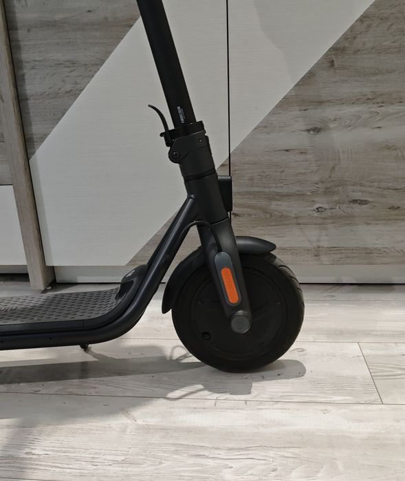 Електрическа тротинетка Segway-Ninebot F40 - В Отлично състояние