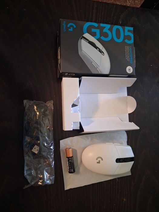 Logitech g305 Lighspeed в бяло