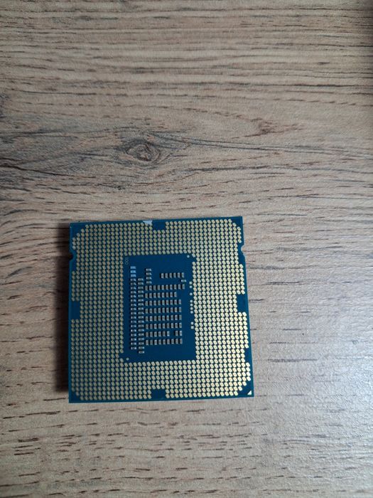 Процессор intel 3-3220