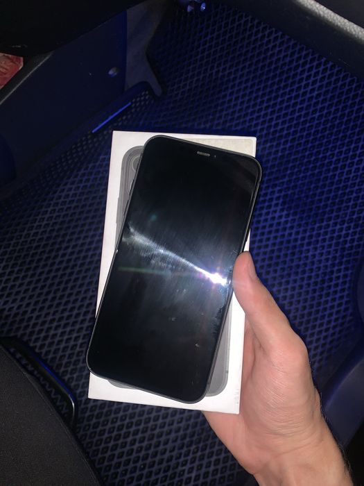 Iphone 11 64 GB 78% karobka dok