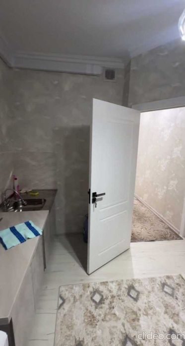 Продам квартира Своя. 41 кв 2х комнатная. Мебель техника остаётся.