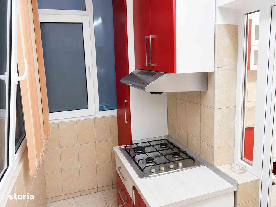 Inchiriez apartament 3 camere Faleza nord
