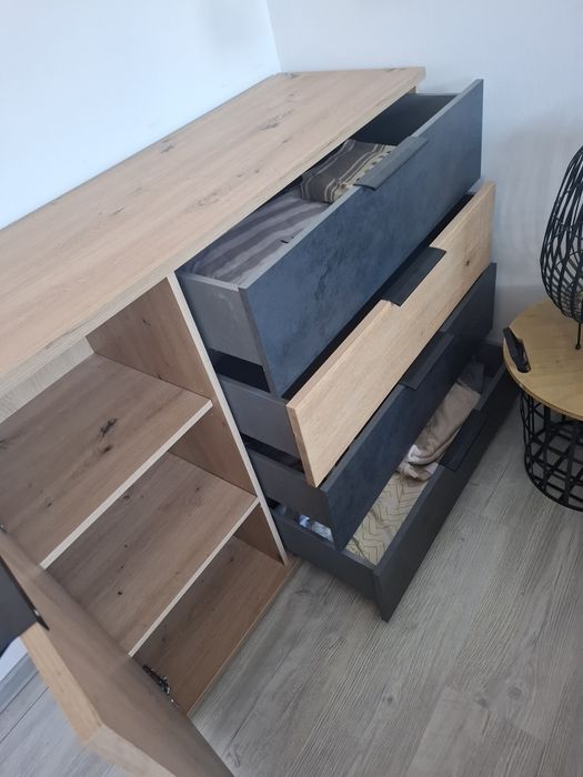 Dulap , comoda adusa din Germania