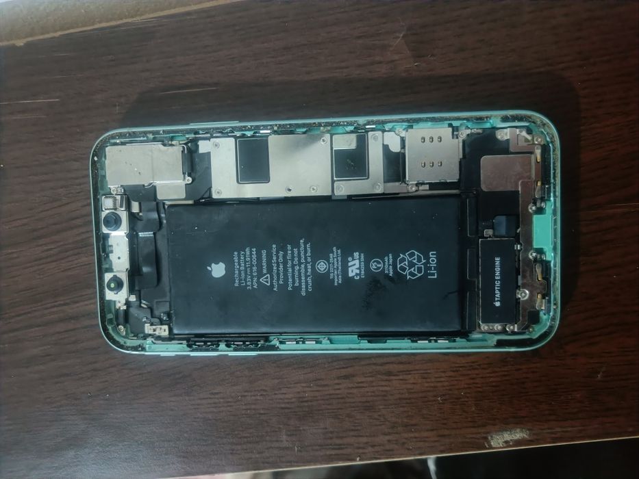 iPhone 11 piese,