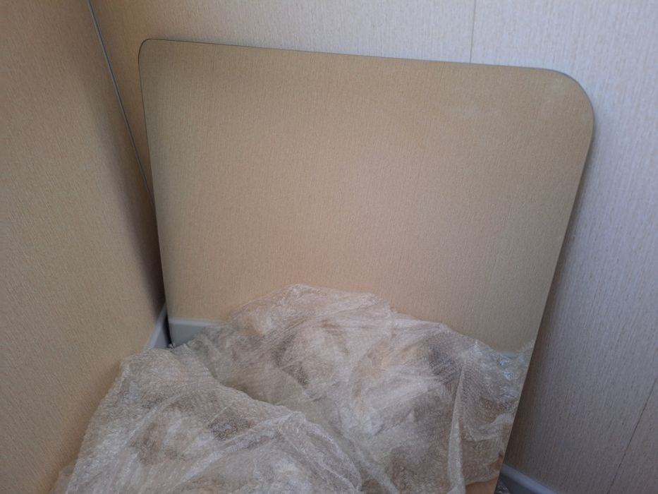 Продам новое зеркало 700×795 мм