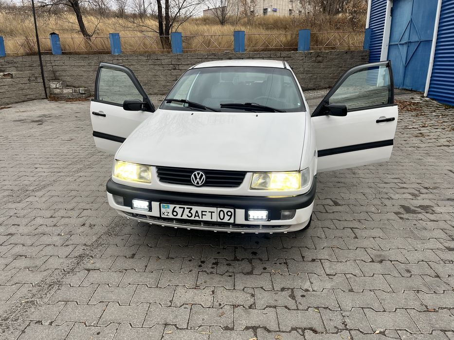 Продаю живой пассат сел поехал