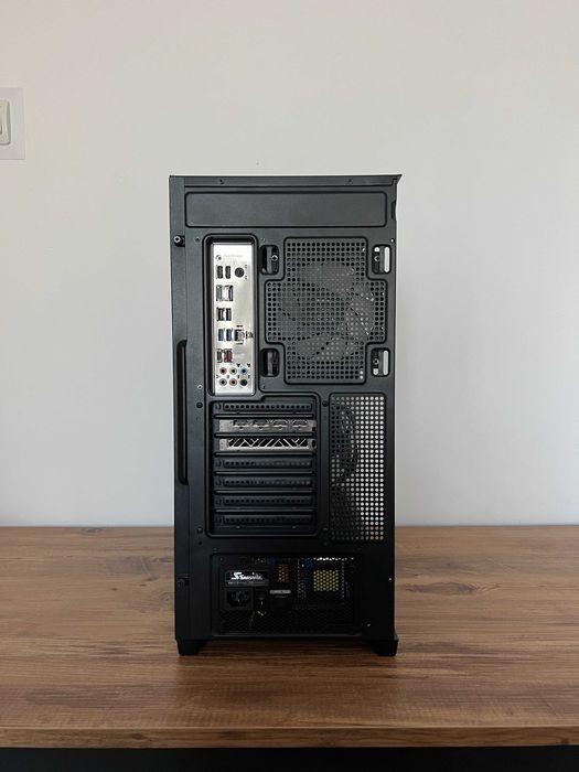 PC Gaming • Ryzen 5 5600 & RX 7700 XT • 32 GB DDR4 • Ultra silențios