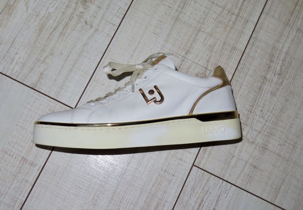 Сникърси Liu Jo размер 40