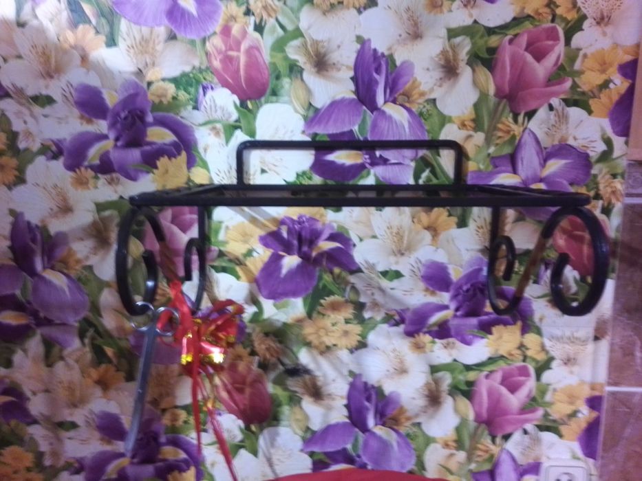 Подставка для микроволновки.