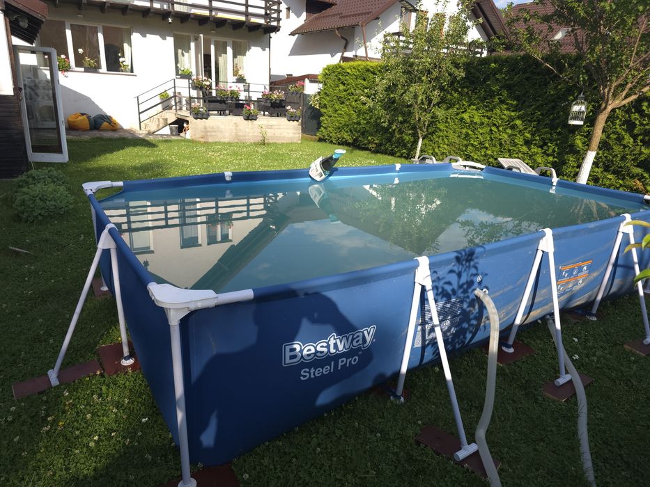 Piscina 4 pe 2 metri