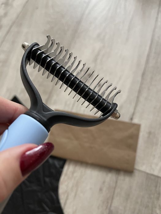 Продается расческа для кошек и собак