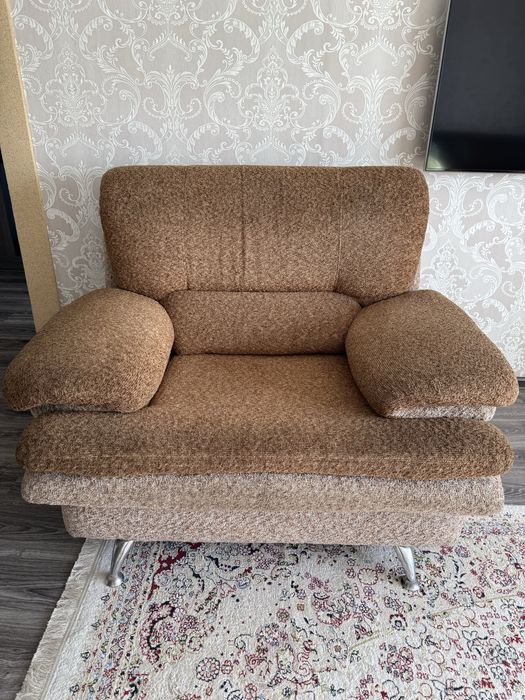 Продам диван и кресло