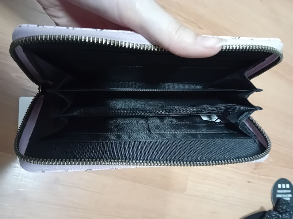 Розово портмоне с цип