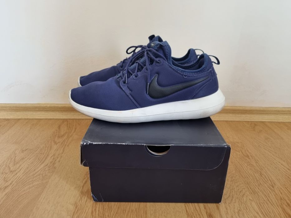 Nike  roshe  two