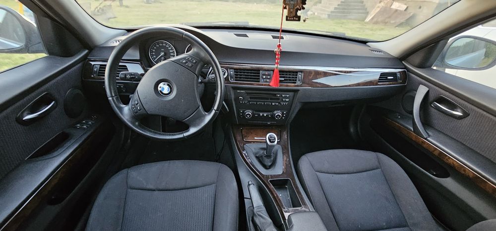BMW 318d  ( motor defect)