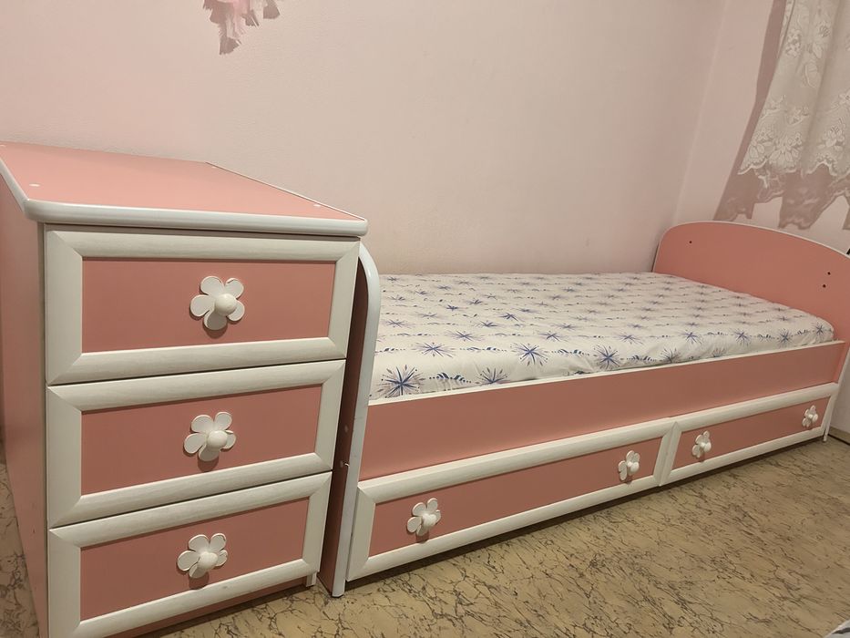 Детско легло за момиче