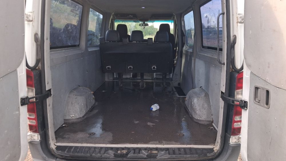 Se vinde sprinter an 2008