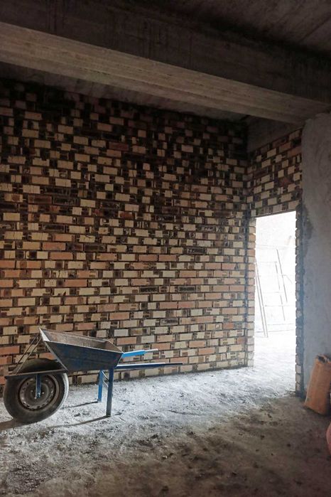 Cрочно 2-х комнатная квартира в новостройке — 83 м, Багишамал