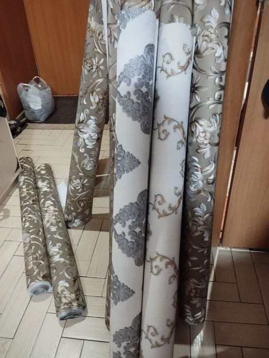Продам обои новые рулоны