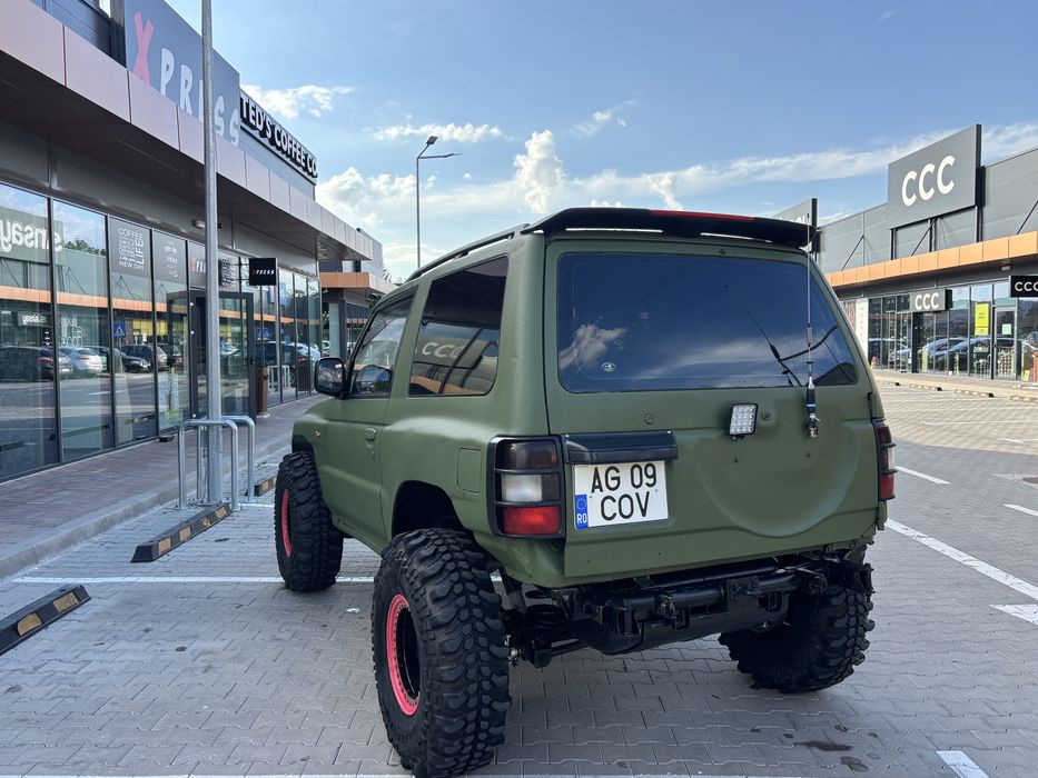 Mitsubishi Pajero mk2 3.0 V6