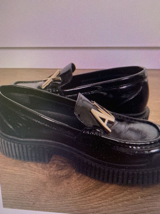 Armani exchange  hugo лоуфъри