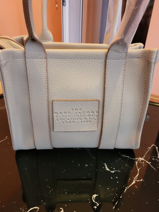 Нови удобни чанти