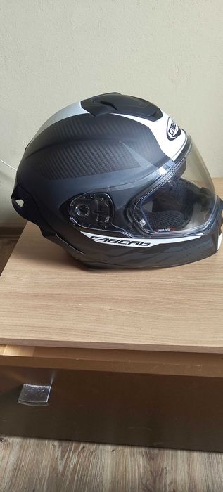 Женска каска за мотор