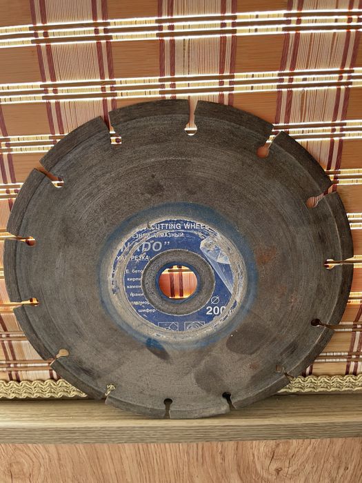 Диски и чашки шлифовальные